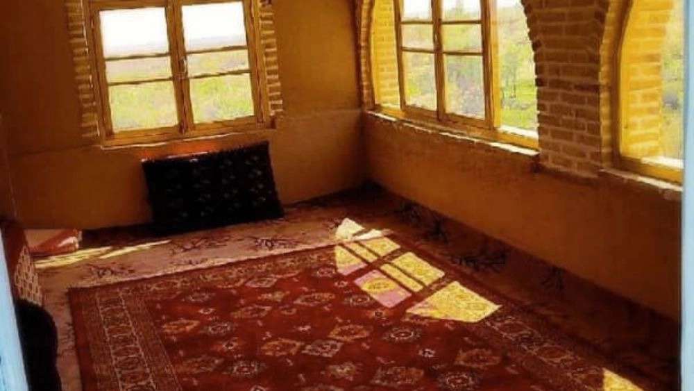 اتاق های سنتی ۳ نفره اتاق های سنتی ۳ نفره